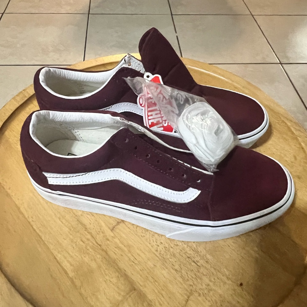 “Old Skool” Maroon Vans